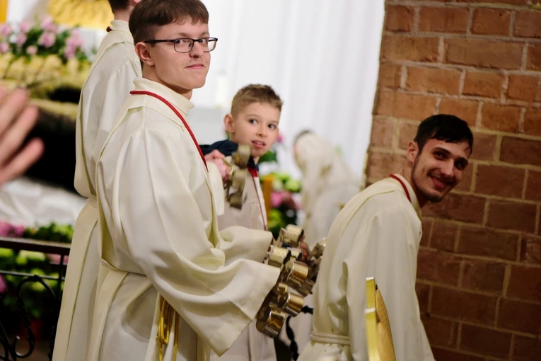 Liturgia Wigilii Paschalnej - konkatedra św. Jakuba w Olsztynie