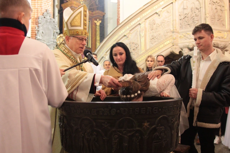 Katechumeni otrzymali dar