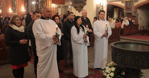 Katechumeni otrzymali dar