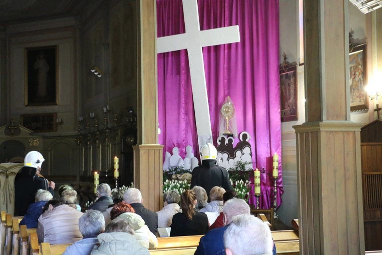 Daniszewo. Grób Pański w parafii pw. Przemienienia Pańskiego