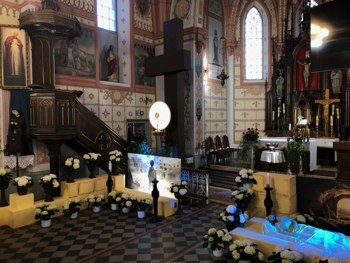 Solec. Grób Pański w parafii pw. św. Wojciecha