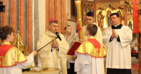 Zmartwychwstać z naszych małych zgonów