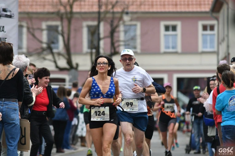To już dziesiąta edycja Biegu do Pustego Grobu