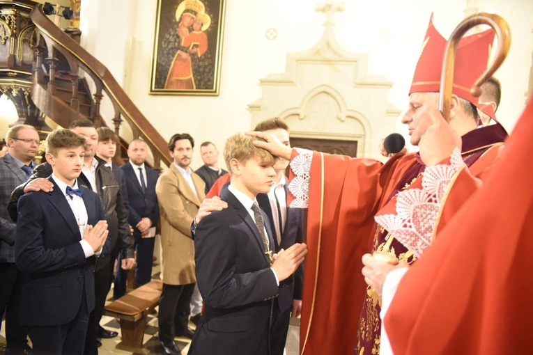 Bierzmowanie w Ciężkowicach 2024