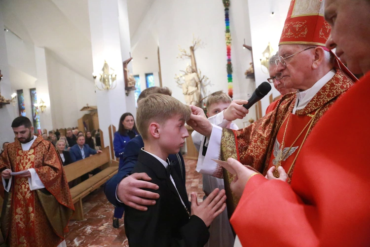 Bierzmowanie w Łososinie Dolnej 2024