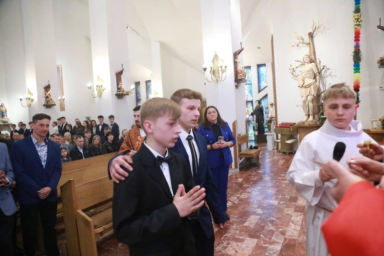 Bierzmowanie w Łososinie Dolnej 2024