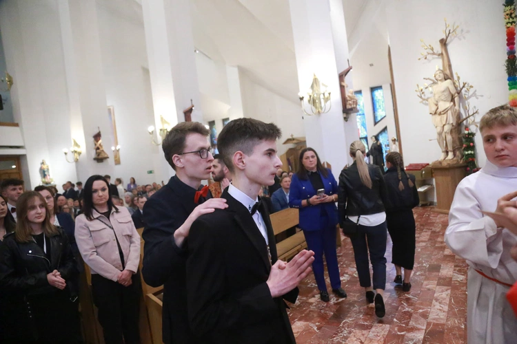 Bierzmowanie w Łososinie Dolnej 2024