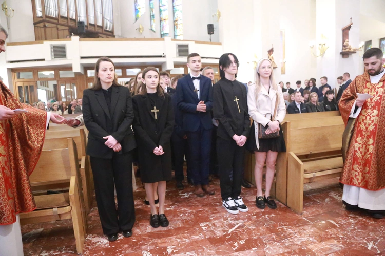 Bierzmowanie w Łososinie Dolnej 2024