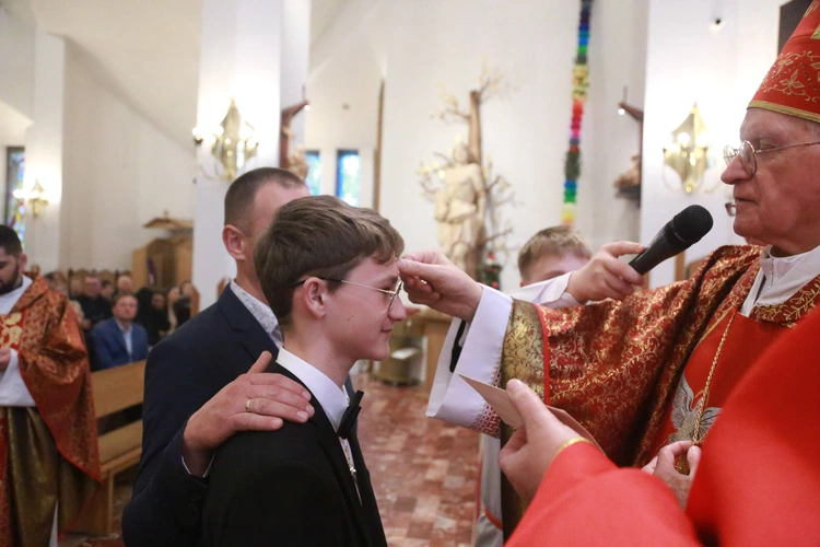 Bierzmowanie w Łososinie Dolnej 2024