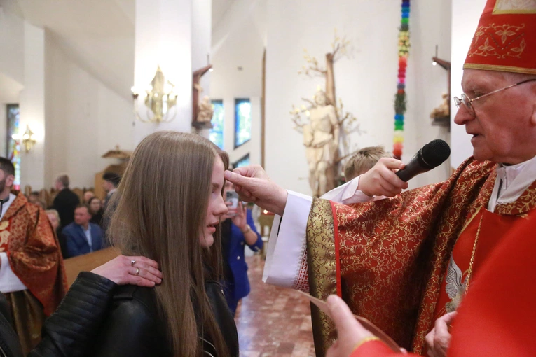 Bierzmowanie w Łososinie Dolnej 2024