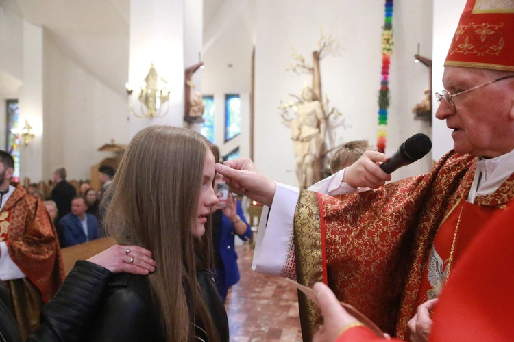 Bierzmowanie w Łososinie Dolnej 2024