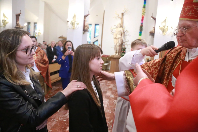 Bierzmowanie w Łososinie Dolnej 2024