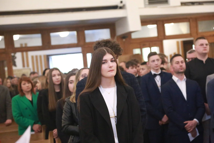 Bierzmowanie w Łososinie Dolnej 2024