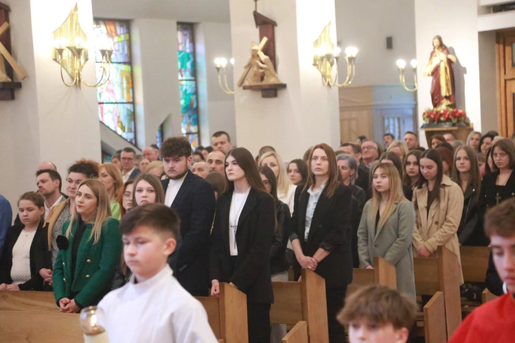 Bierzmowanie w Łososinie Dolnej 2024