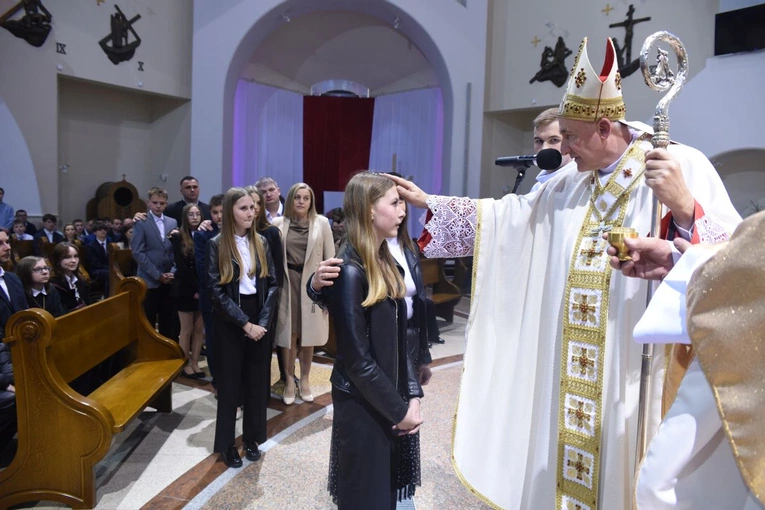 Bierzmowanie w Słopnicach Dolnych 2024