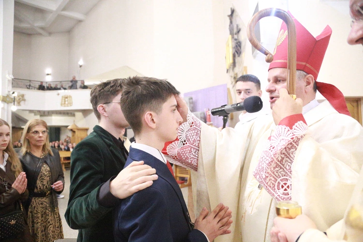 Bierzmowanie w Tarnowie u Dobrego Pasterza 2024