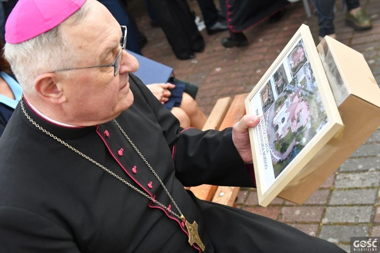 Świebodzińska parafia ma już 25 lat