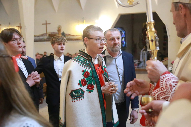 Bierzmowanie w Tylmanowej