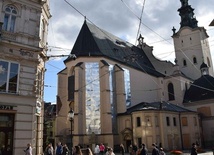 Ukraina: we Lwowie trwa modlitwa o Boże Miłosierdzie 