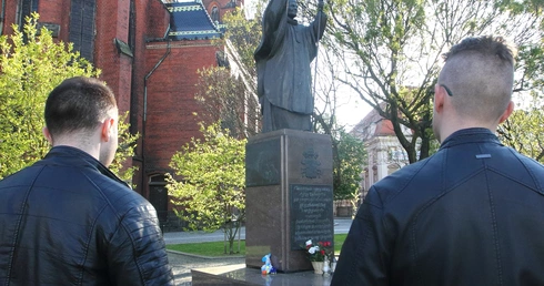 Poniedziałek za życiem