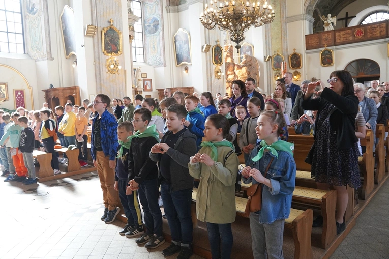 Brzeg. SpoKREWnieni z Miłosierdziem