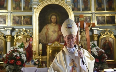Jubileuszowej Mszy św. przewodniczył bp Stanisław Salaterski.