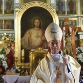 Jubileuszowej Mszy św. przewodniczył bp Stanisław Salaterski.