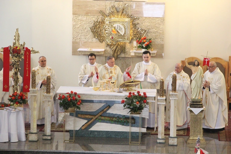 Stary Sącz. Dedykacja kościoła pw. Bożego Miłosierdzia