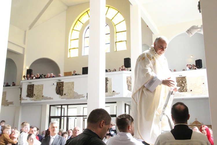 Stary Sącz. Dedykacja kościoła pw. Bożego Miłosierdzia