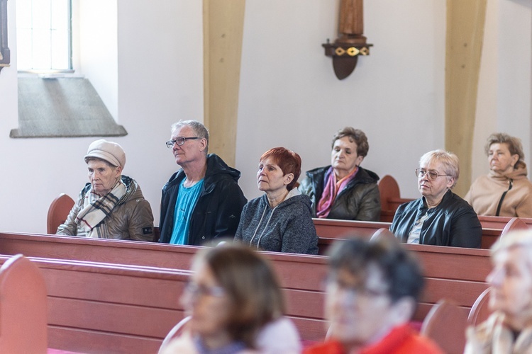 Szkoła Adoracji Najświętszego Sakramentu