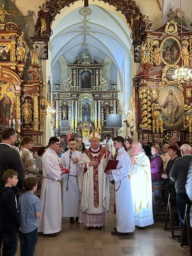 Stary Sącz. Poświęcenie zrekonstruowanych organów