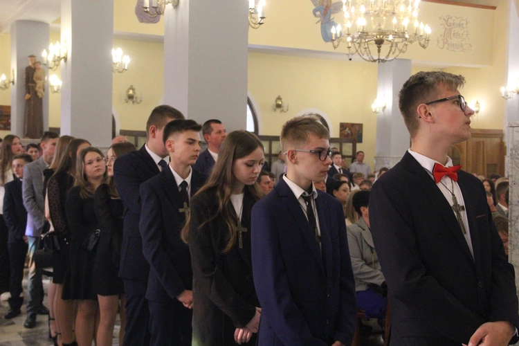 Bierzmowanie w Dębicy-Latoszynie 2024