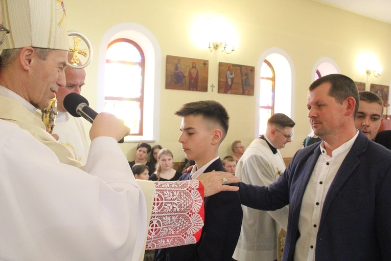 Bierzmowanie w Dębicy-Latoszynie 2024