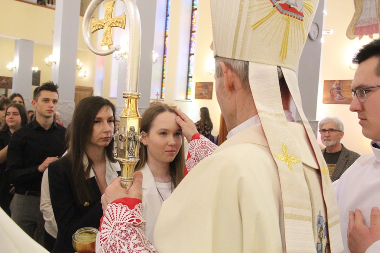 Bierzmowanie w Dębicy-Latoszynie 2024