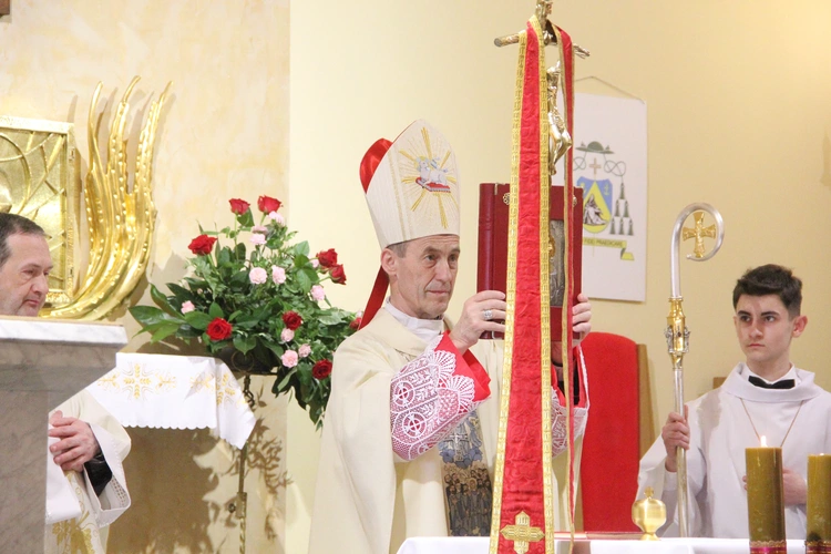 Bierzmowanie w Dębicy-Latoszynie 2024