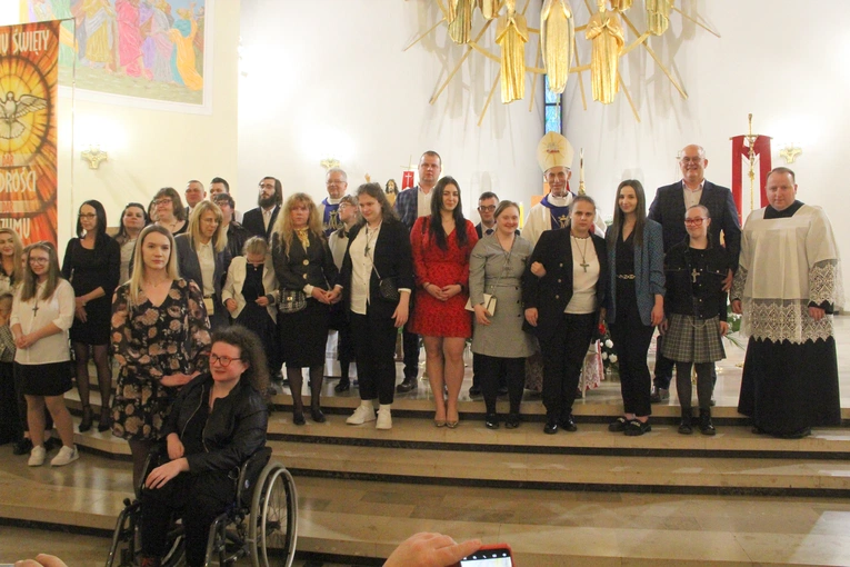 Bierzmowanie u Matki Bożej Anielskiej w Dębicy