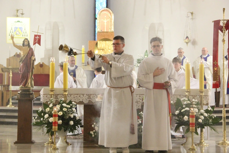 Bierzmowanie u Matki Bożej Anielskiej w Dębicy