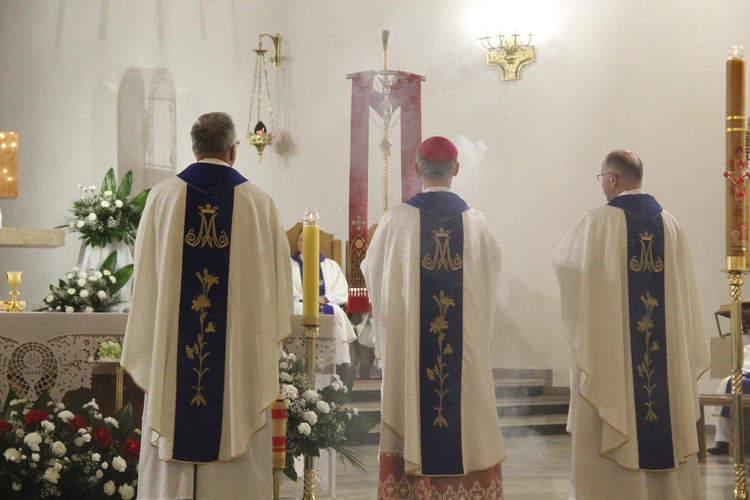 Bierzmowanie u Matki Bożej Anielskiej w Dębicy