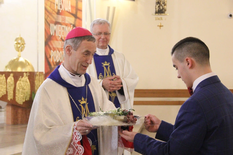 Bierzmowanie u Matki Bożej Anielskiej w Dębicy