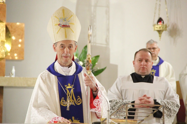 Bierzmowanie u Matki Bożej Anielskiej w Dębicy