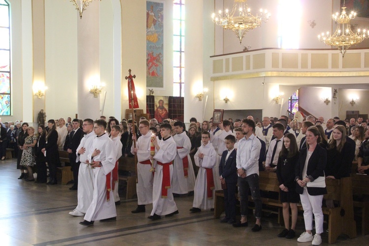 Bierzmowanie u Matki Bożej Anielskiej w Dębicy