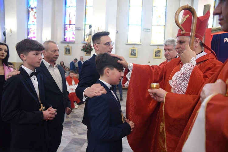 Bierzmowanie w Łąkcie 2024