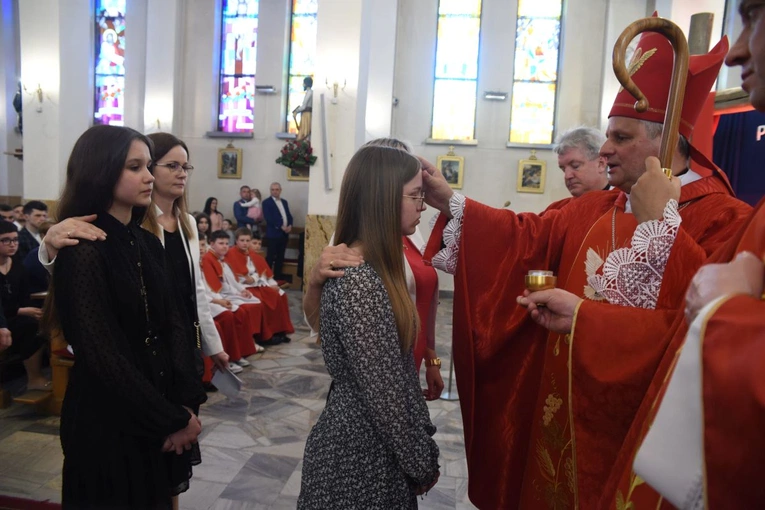 Bierzmowanie w Łąkcie 2024