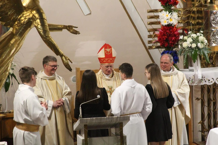 Bierzmowanie w Pasierbcu 2024