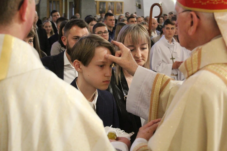 Bierzmowanie w Pasierbcu 2024