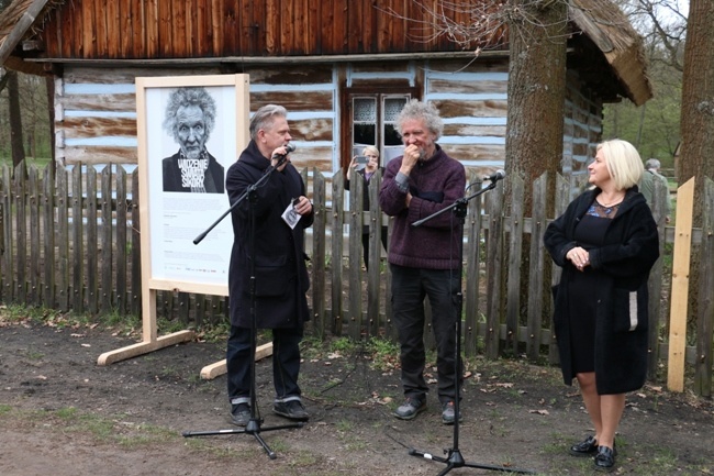 Wystawa "Widzenie świata Sikory"