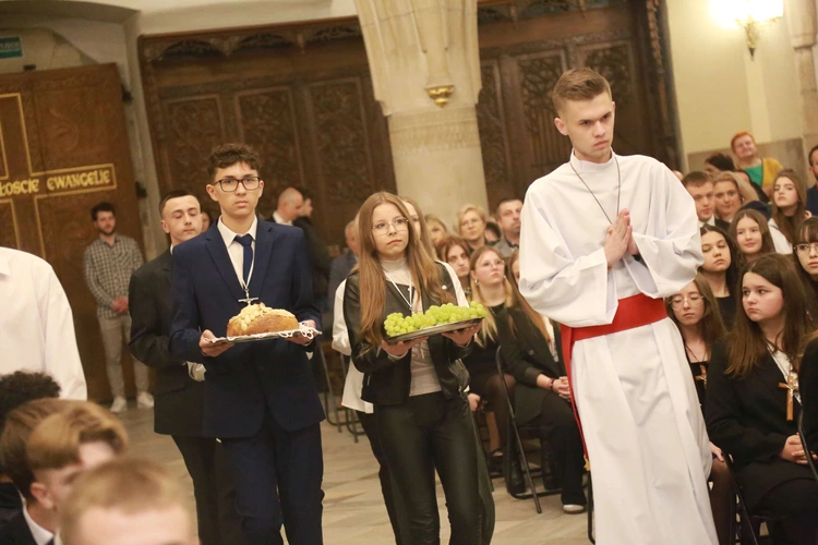 Bierzmowanie w katedrze 2024