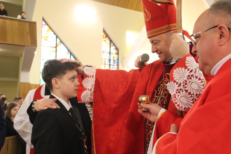 Tarnów. Bierzmowanie w Miłosierdziu Bożym