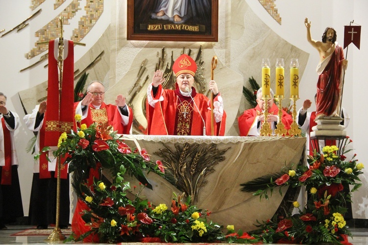 Tarnów. Bierzmowanie w Miłosierdziu Bożym