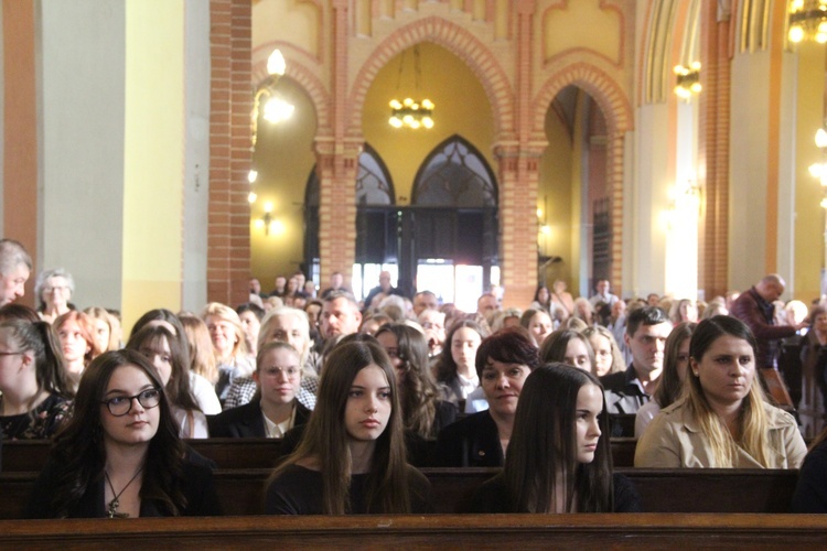 Tarnów. Bierzmowanie u misjonarzy